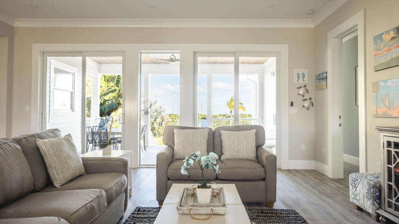 Photo of Livingroom in Key West