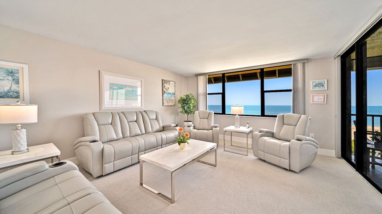 Photo of Livingroom in Sanibel