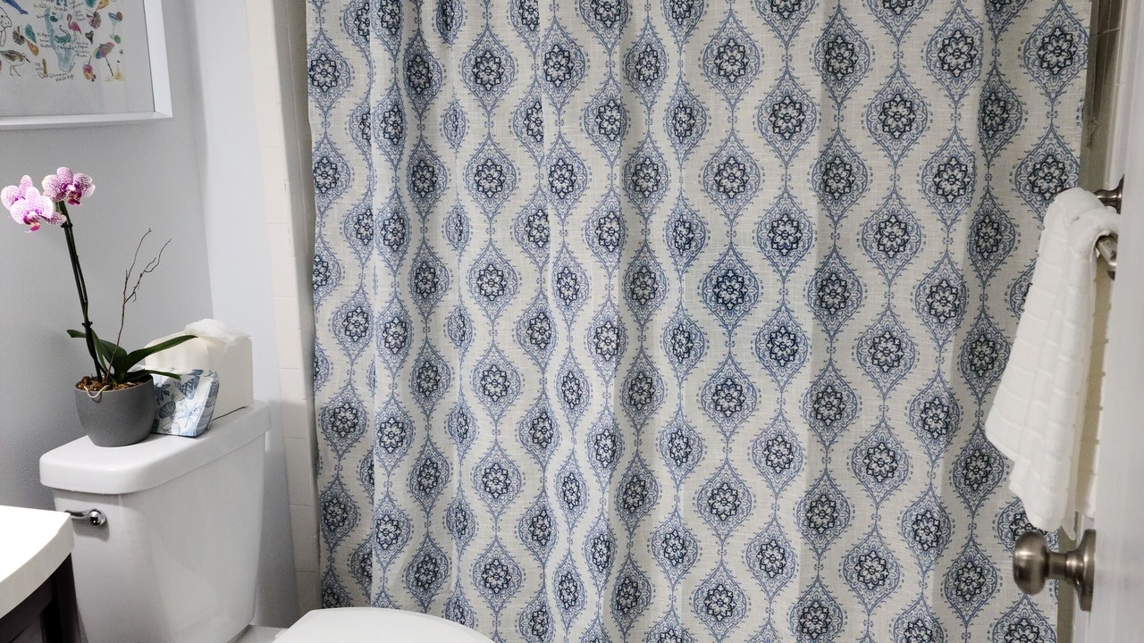 Photo of Bathroom in Beach Club Colony