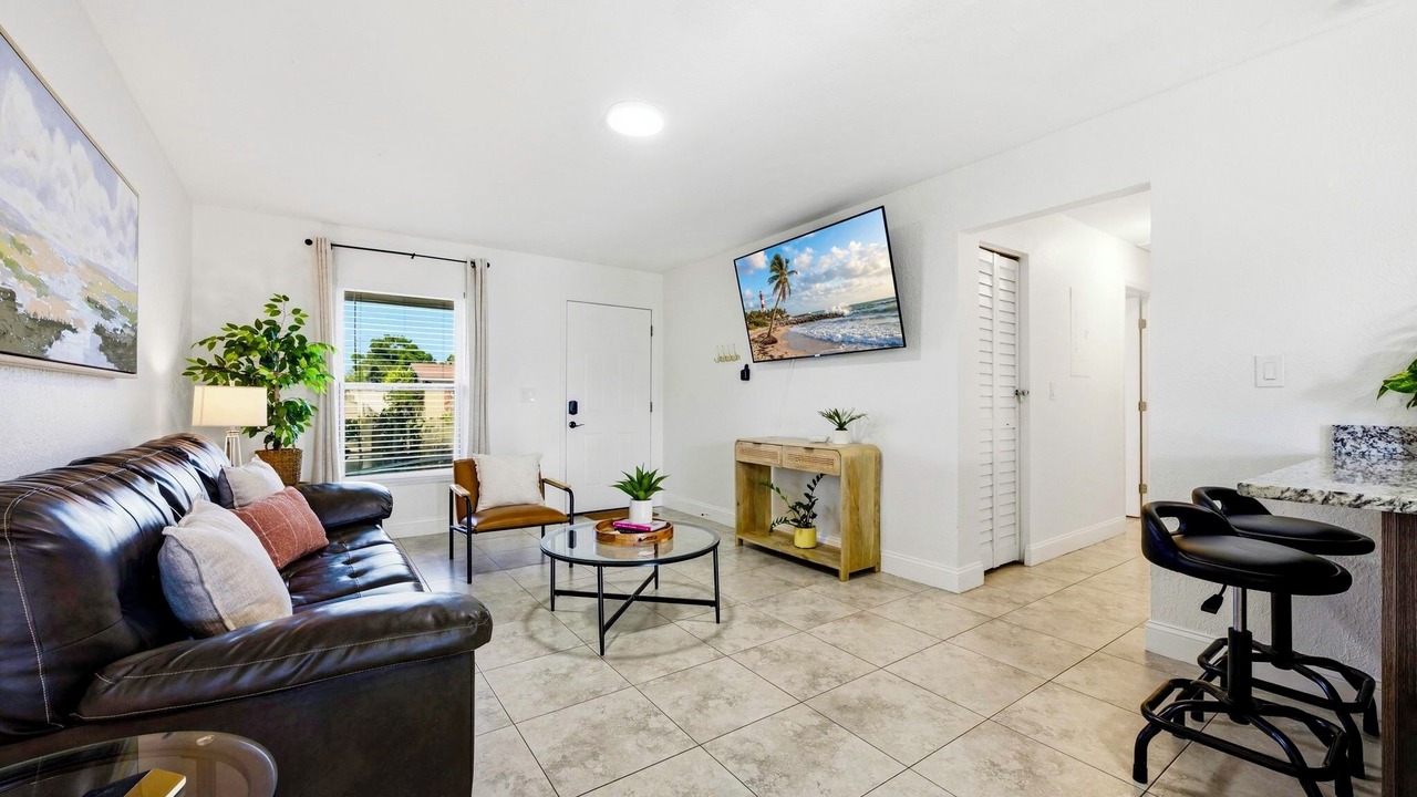 Photo of Livingroom in Greater Palm River Point CDC