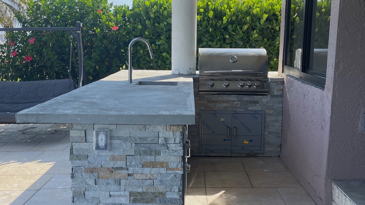 Photo of Patio Balcony in Caloosahatchee