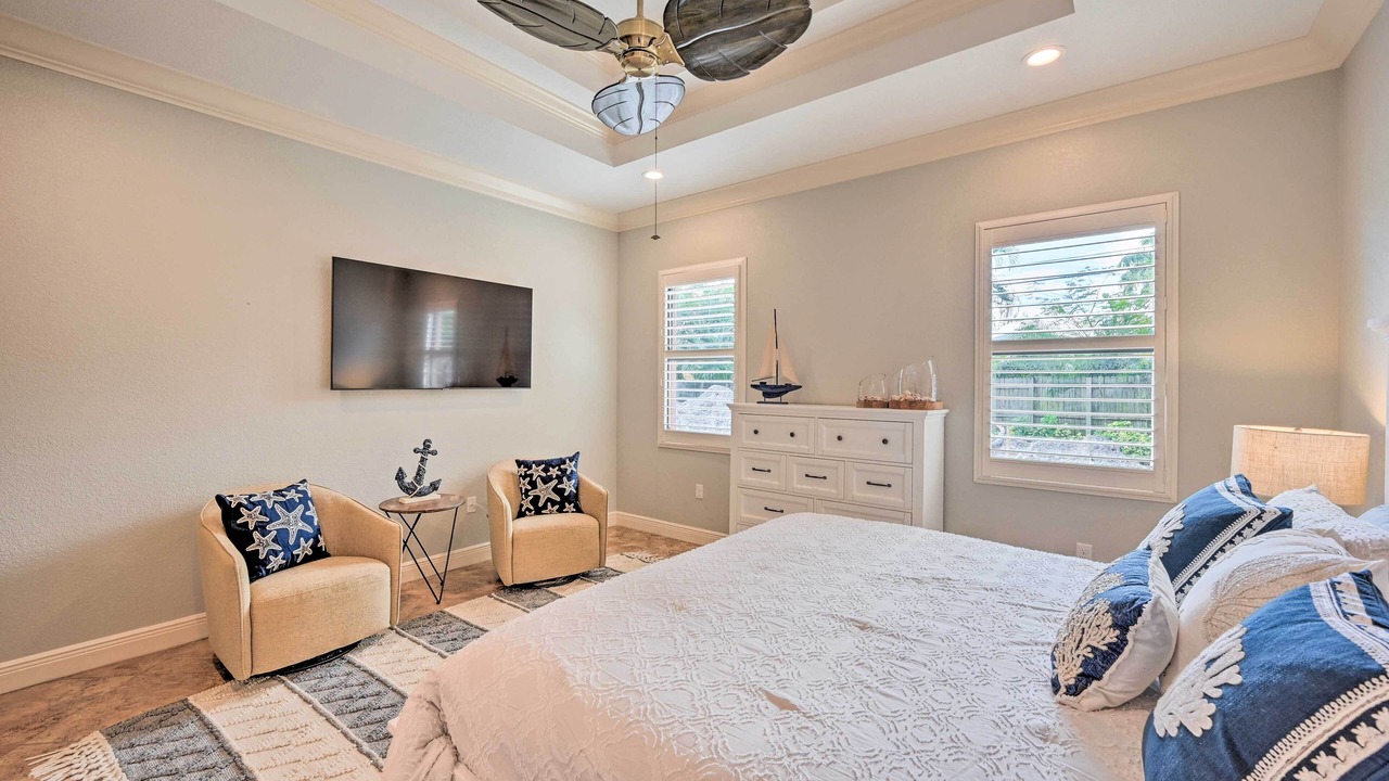 Photo of Bedroom in Naples Park