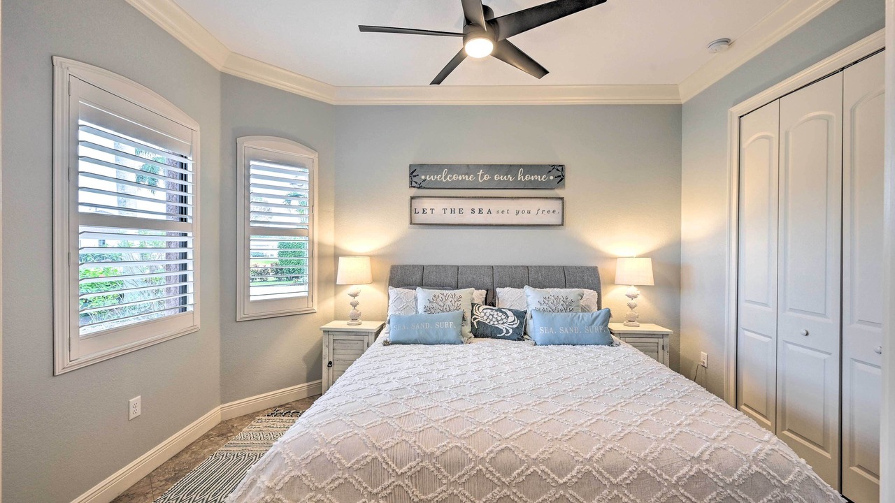Photo of Bedroom in Naples Park