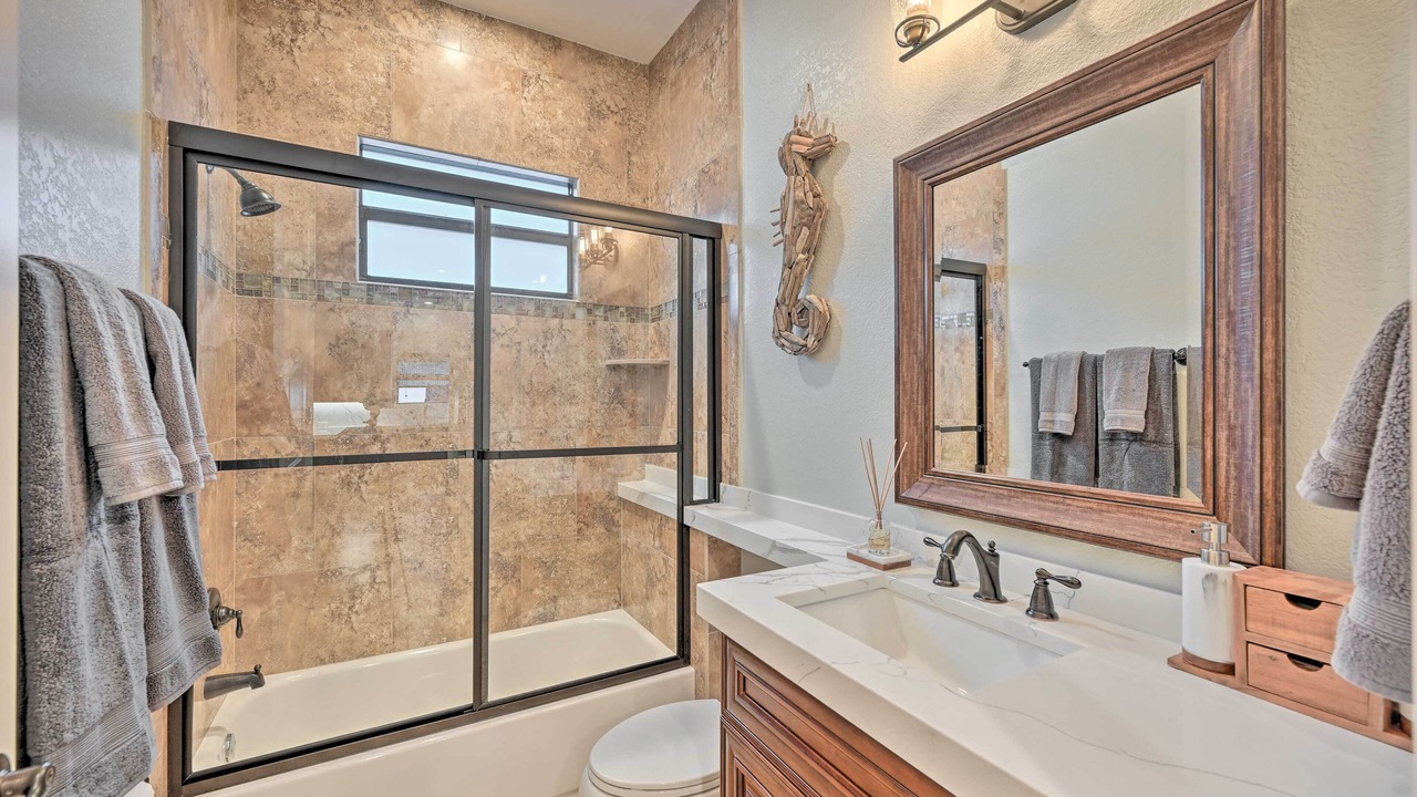 Photo of Bathroom in Naples Park