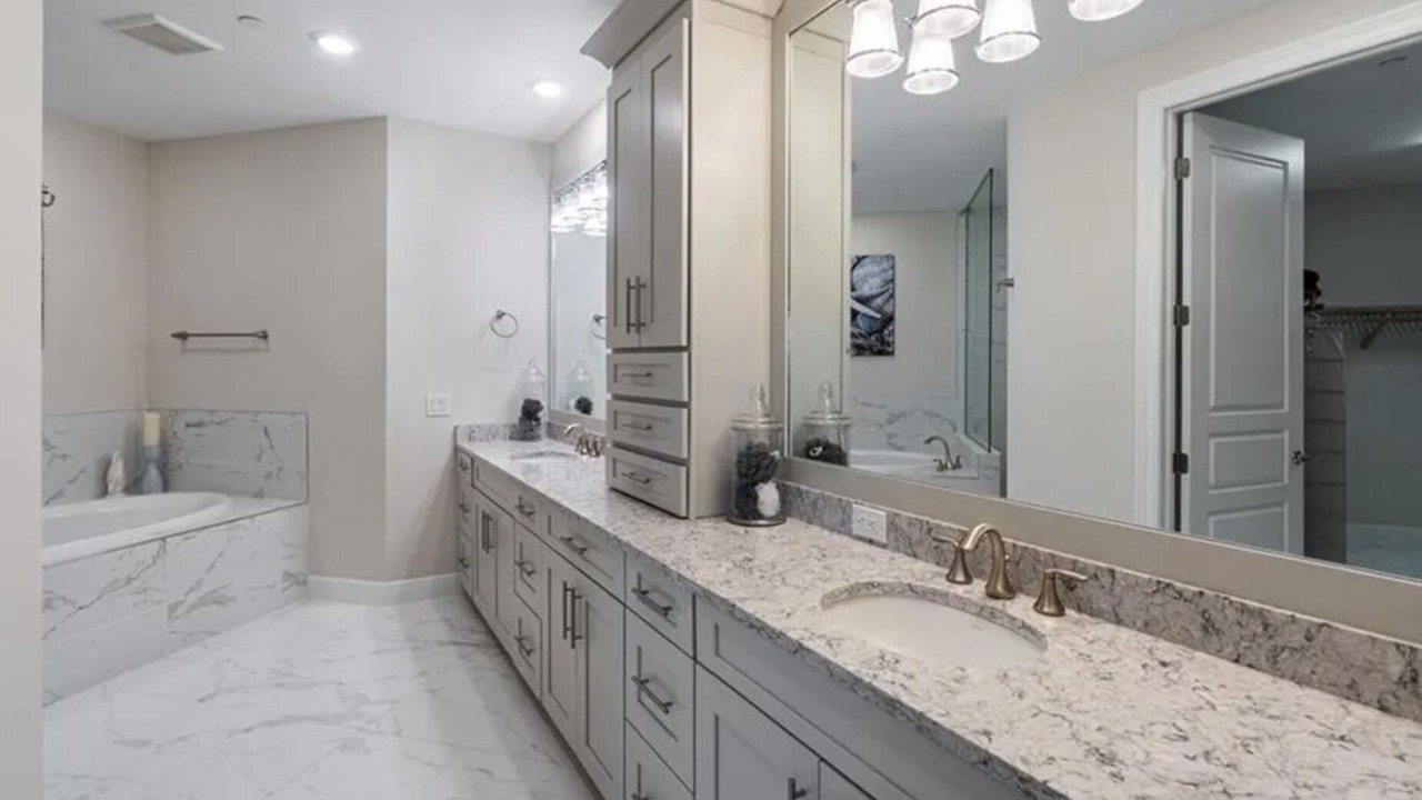 Photo of Bathroom in Tuscany Reserve