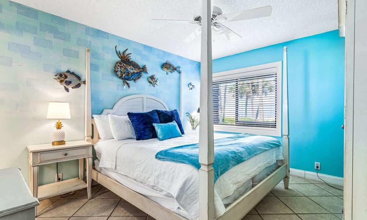 Photo of Bedroom in Belleair Beach