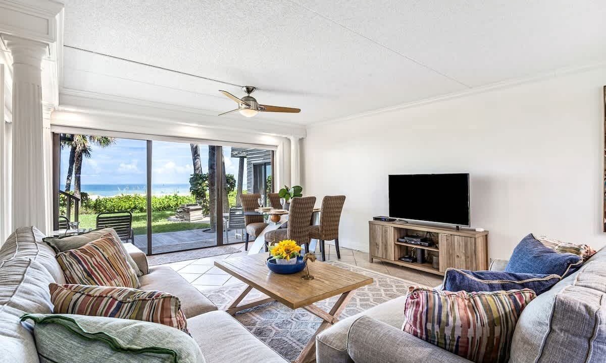 Photo of Livingroom in Belleair Beach