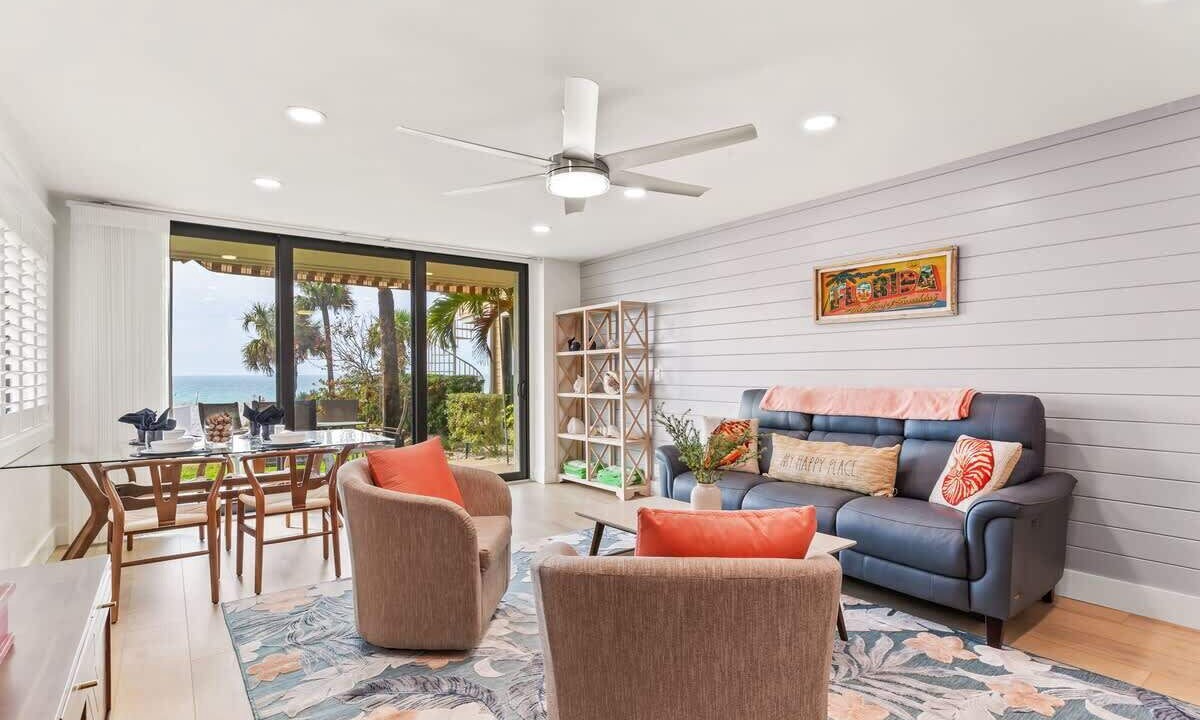 Photo of Livingroom in Belleair Beach