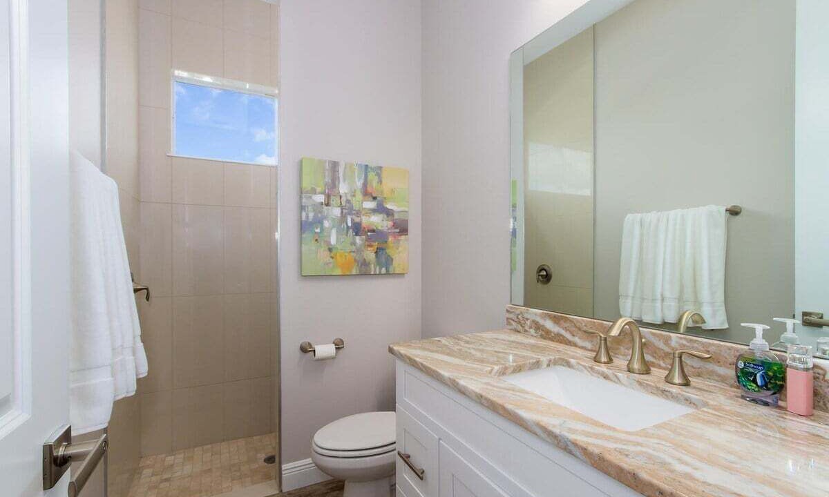 Photo of Bathroom in Yacht Club