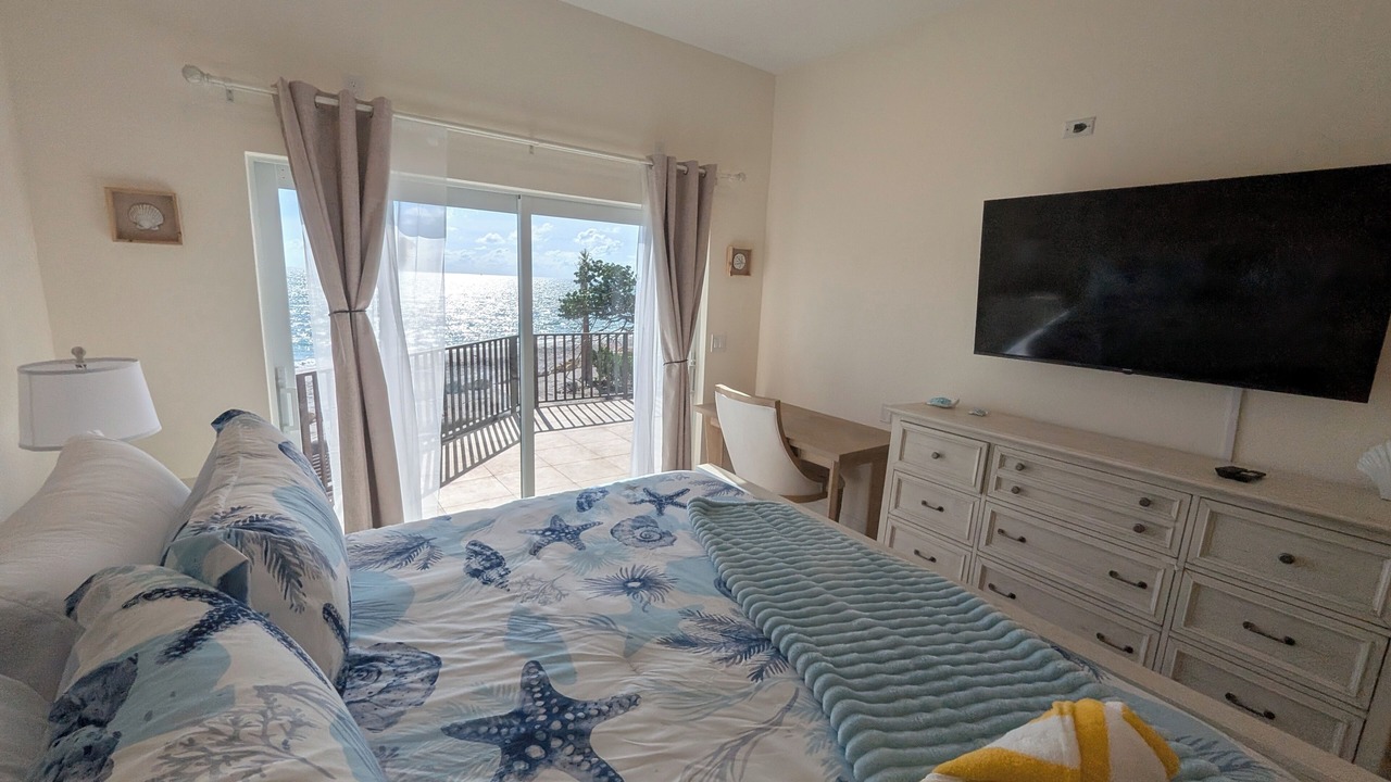 Photo of Bedroom in Englewood