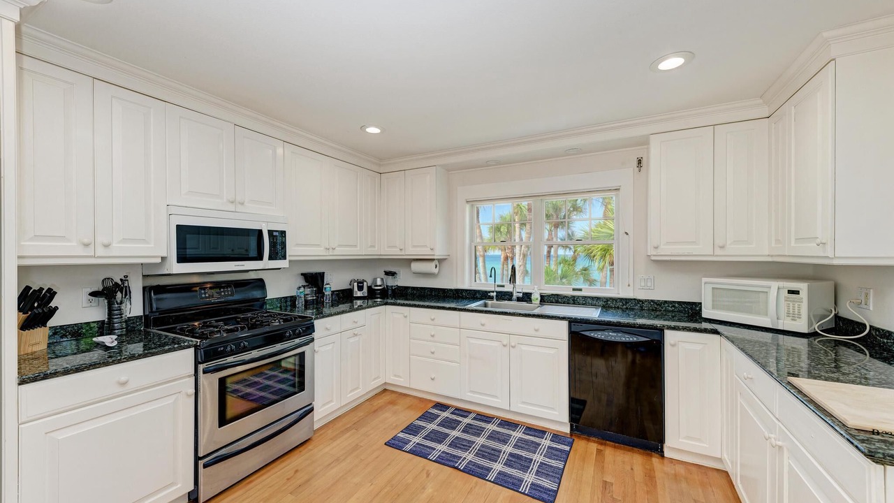 Photo of Kitchen in Englewood