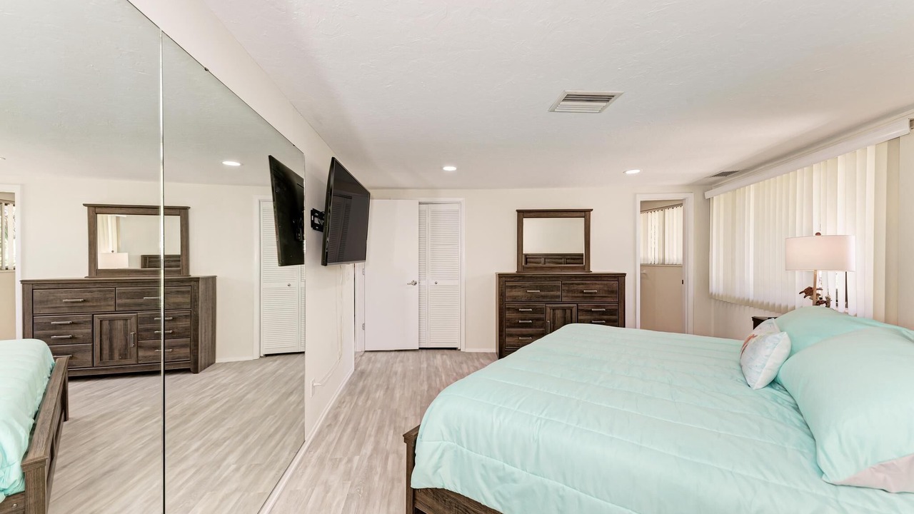 Photo of Bedroom in Englewood