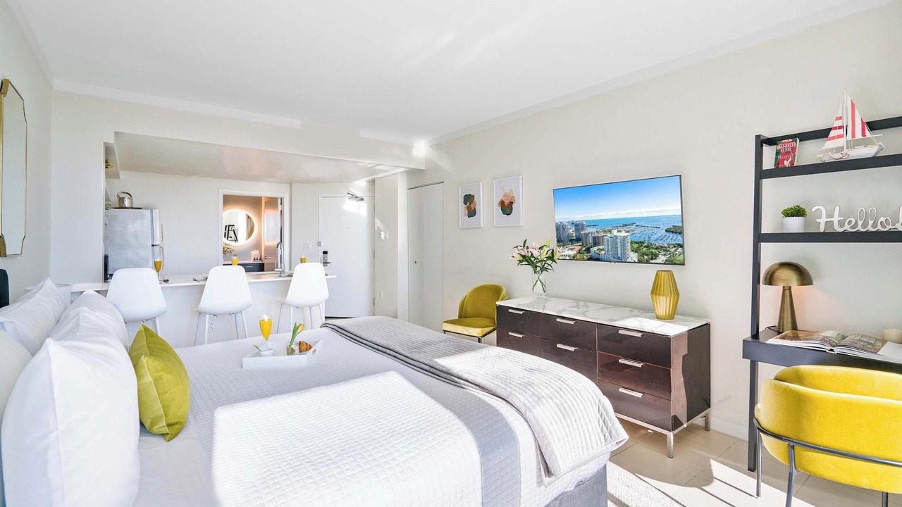 Photo of Bedroom in Coconut Grove