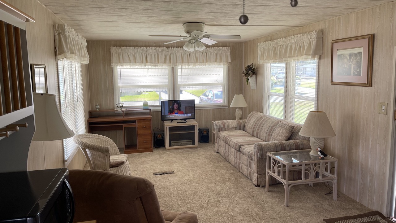 Photo of Livingroom in Sebring