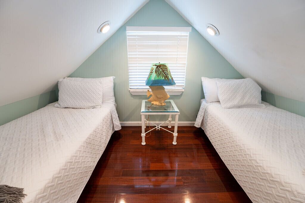 Photo of Bedroom in Midtown