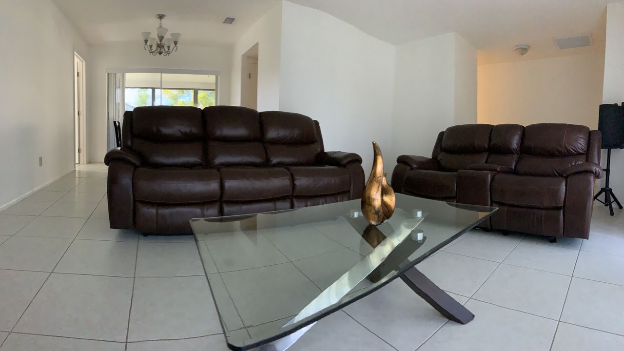 Photo of Livingroom in Fort Myers