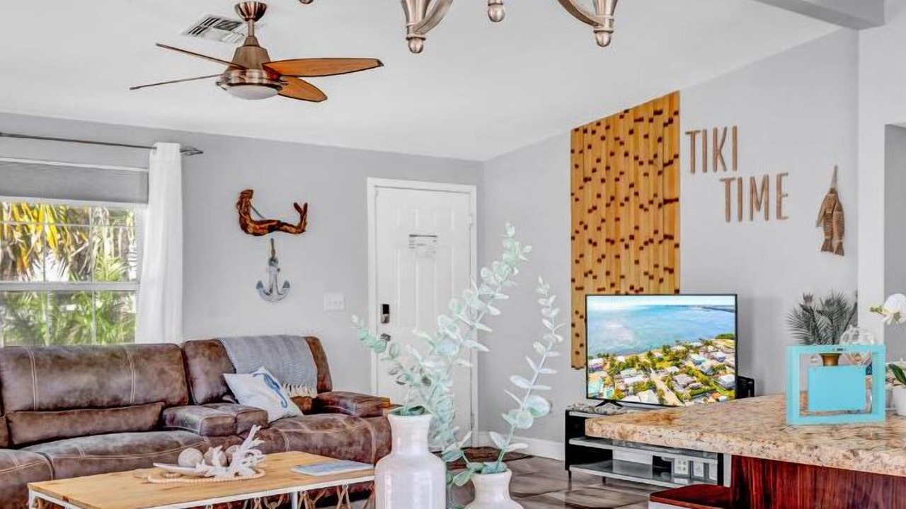 Photo of Livingroom in Marathon