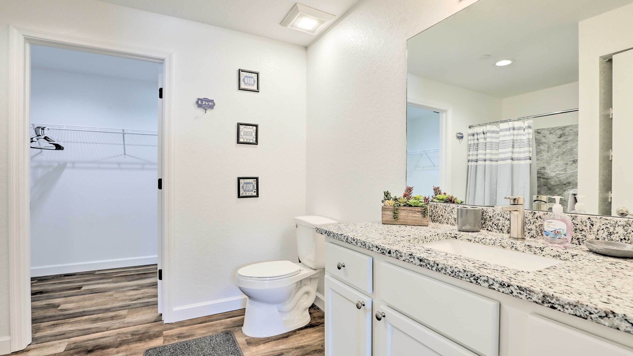 Photo of Bathroom in LaBelle