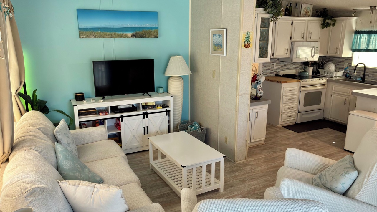 Photo of Livingroom in Hutchinson Island South