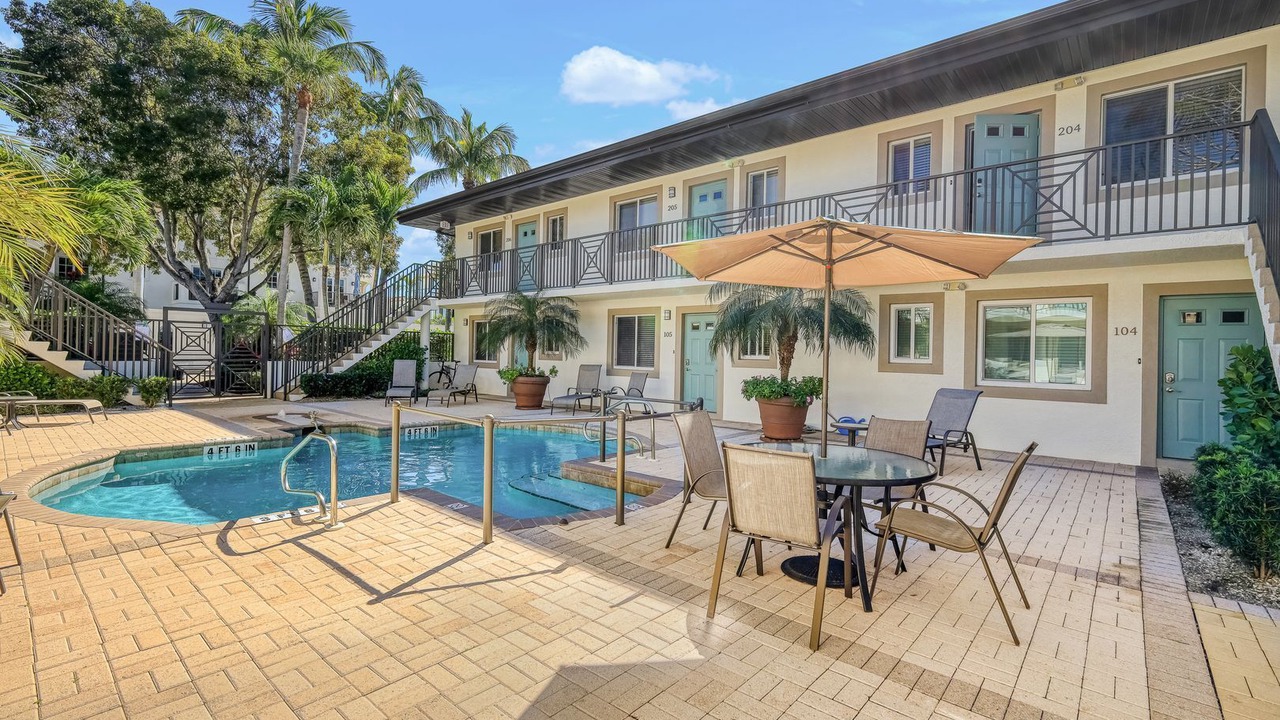 Photo of Outdoor in Old Naples
