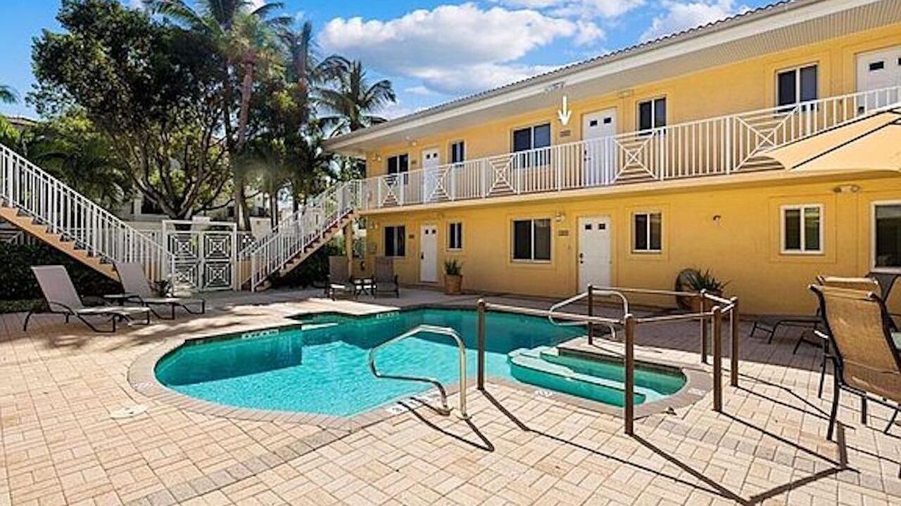 Photo of Outdoor in Old Naples