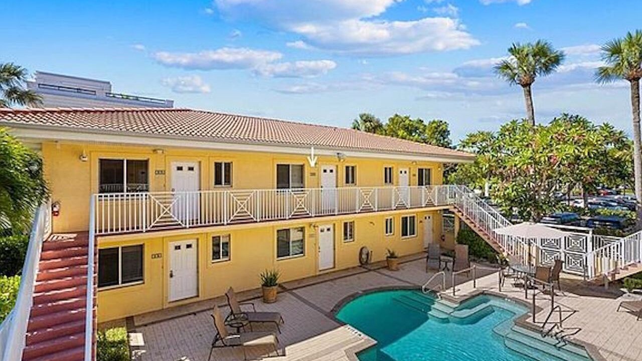 Photo of Outdoor in Old Naples