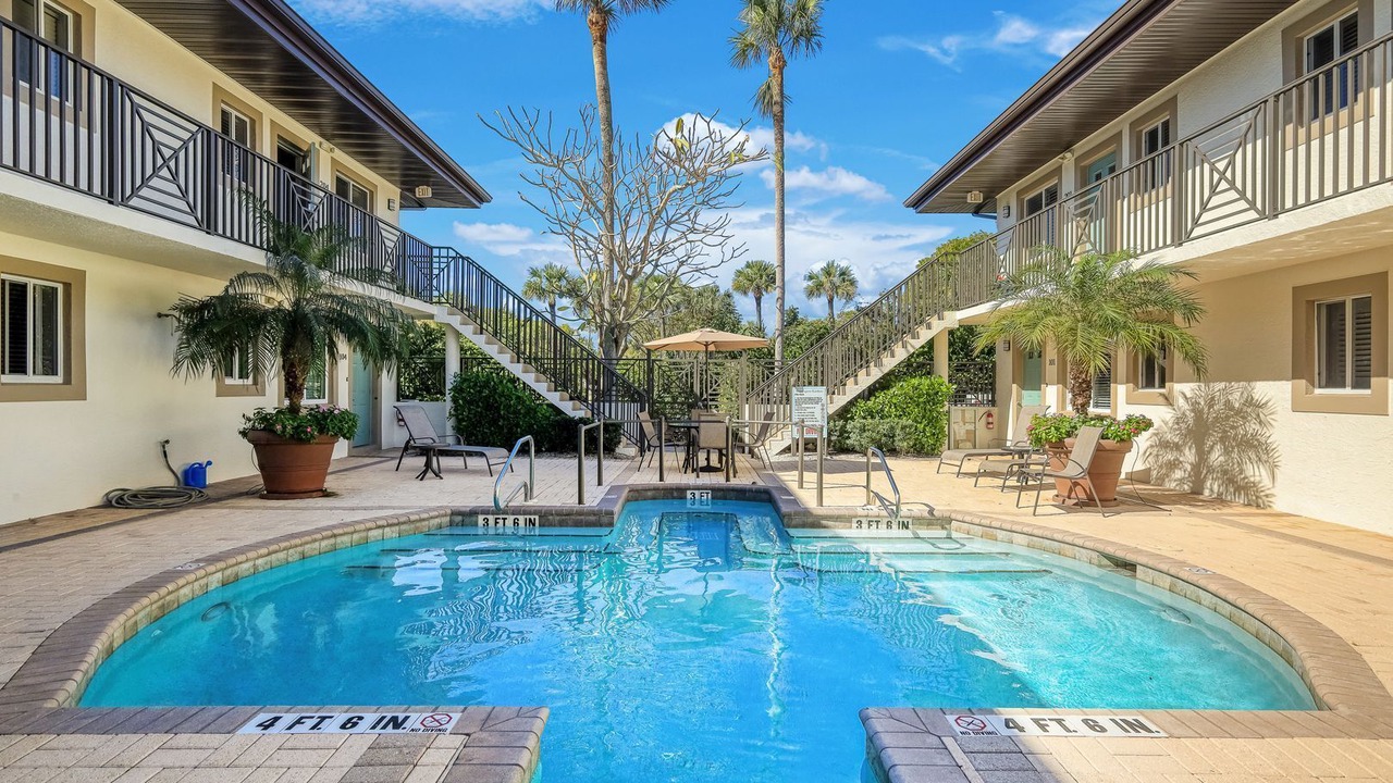 Photo of Outdoor in Old Naples
