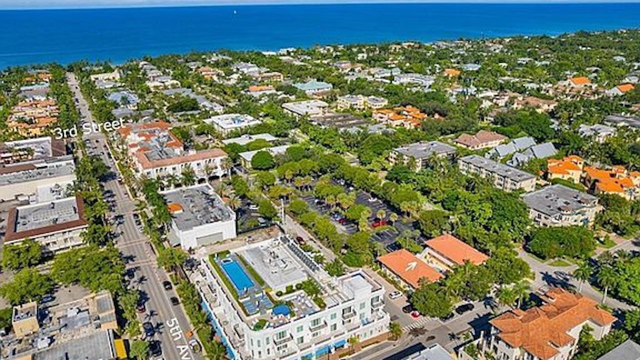 Photo of Outdoor in Old Naples
