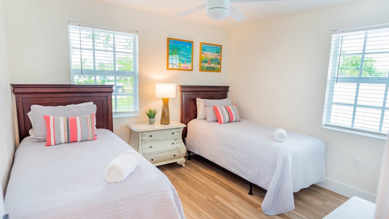 Photo of Bedroom in Naples Park