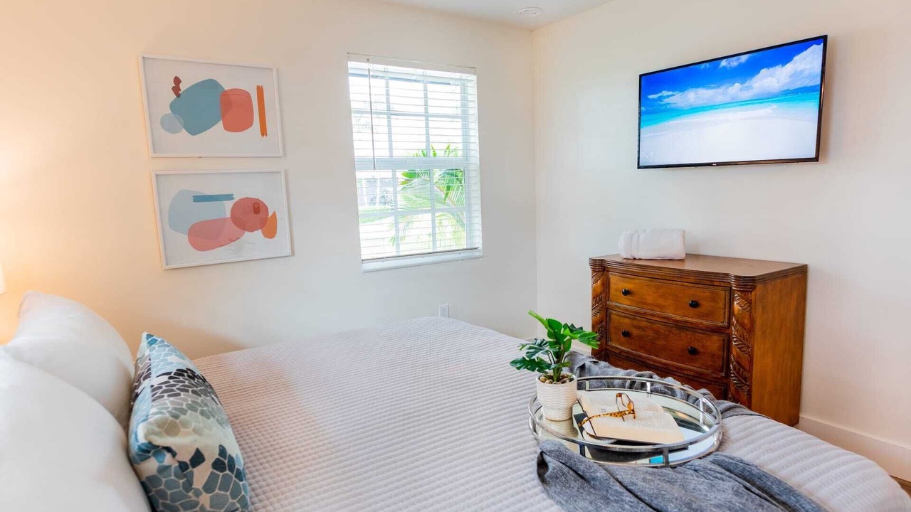 Photo of Bedroom in Naples Park