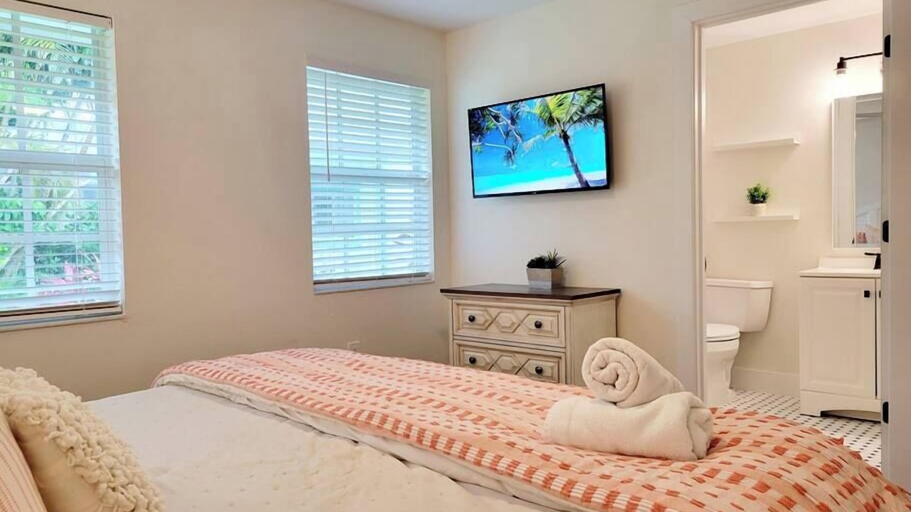 Photo of Bathroom in Naples Park