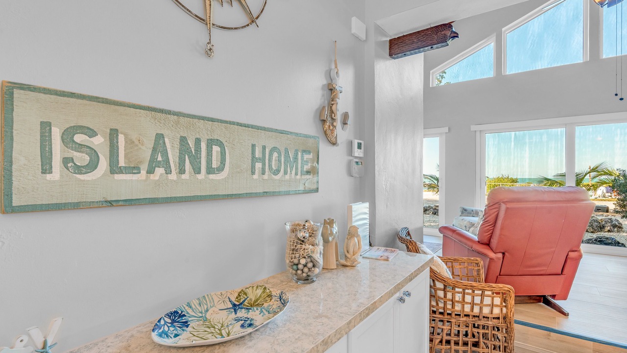Photo of Livingroom in Tavernier