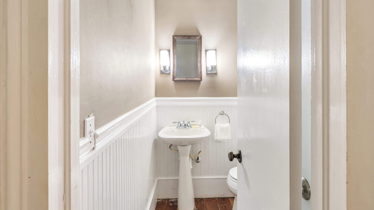 Photo of Bathroom in Historic Seaport