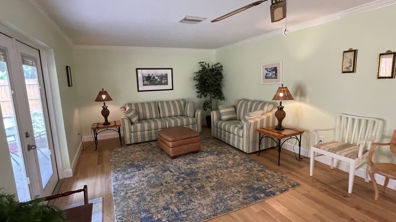 Photo of Livingroom in Florida Ridge