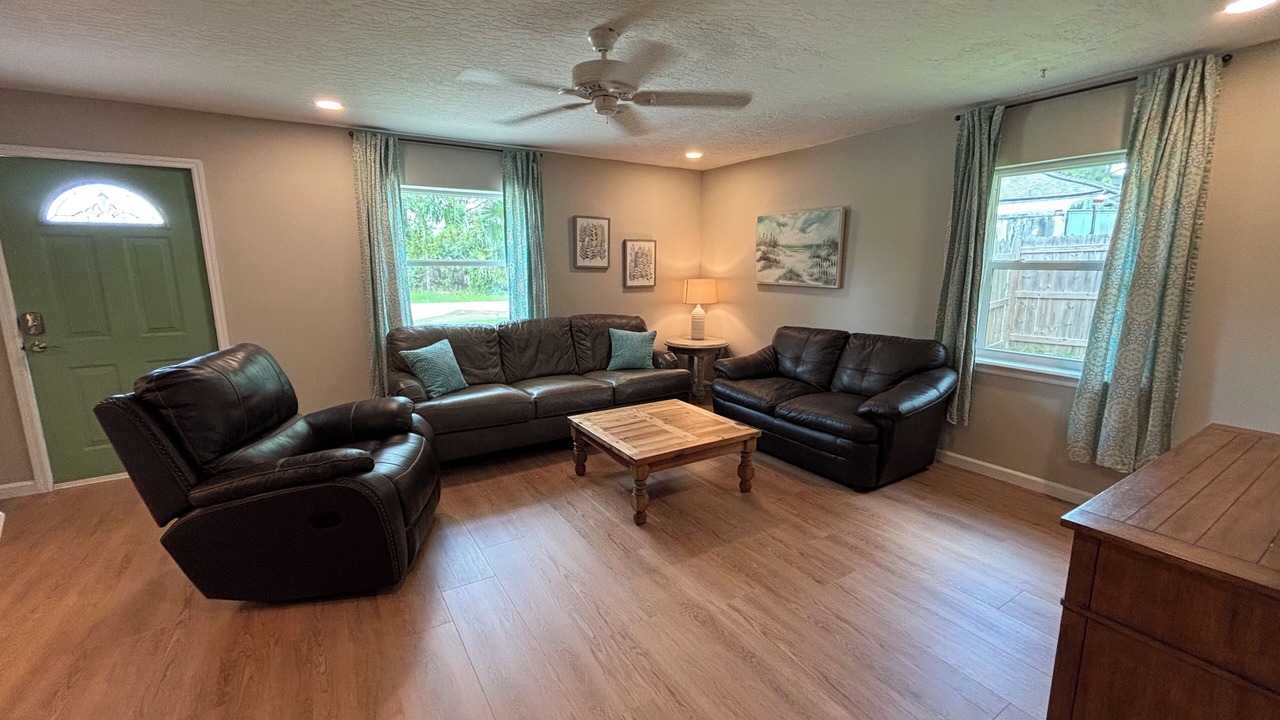 Photo of Livingroom in Port Malabar