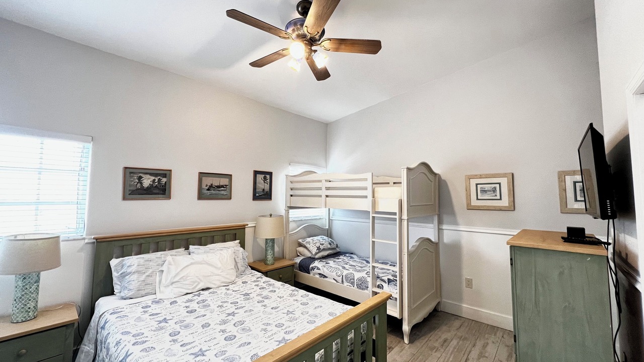 Photo of Bedroom in Islamorada