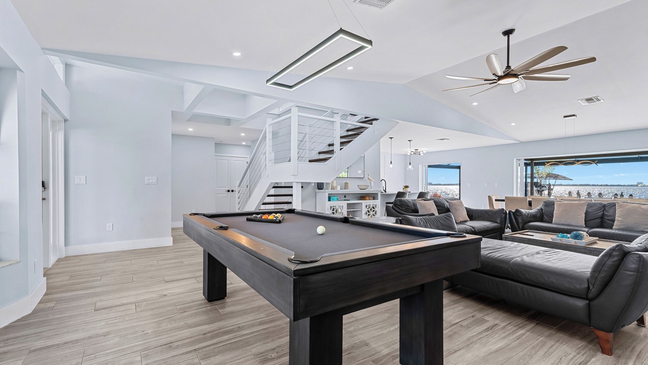 Photo of Bedroom in Yacht Club