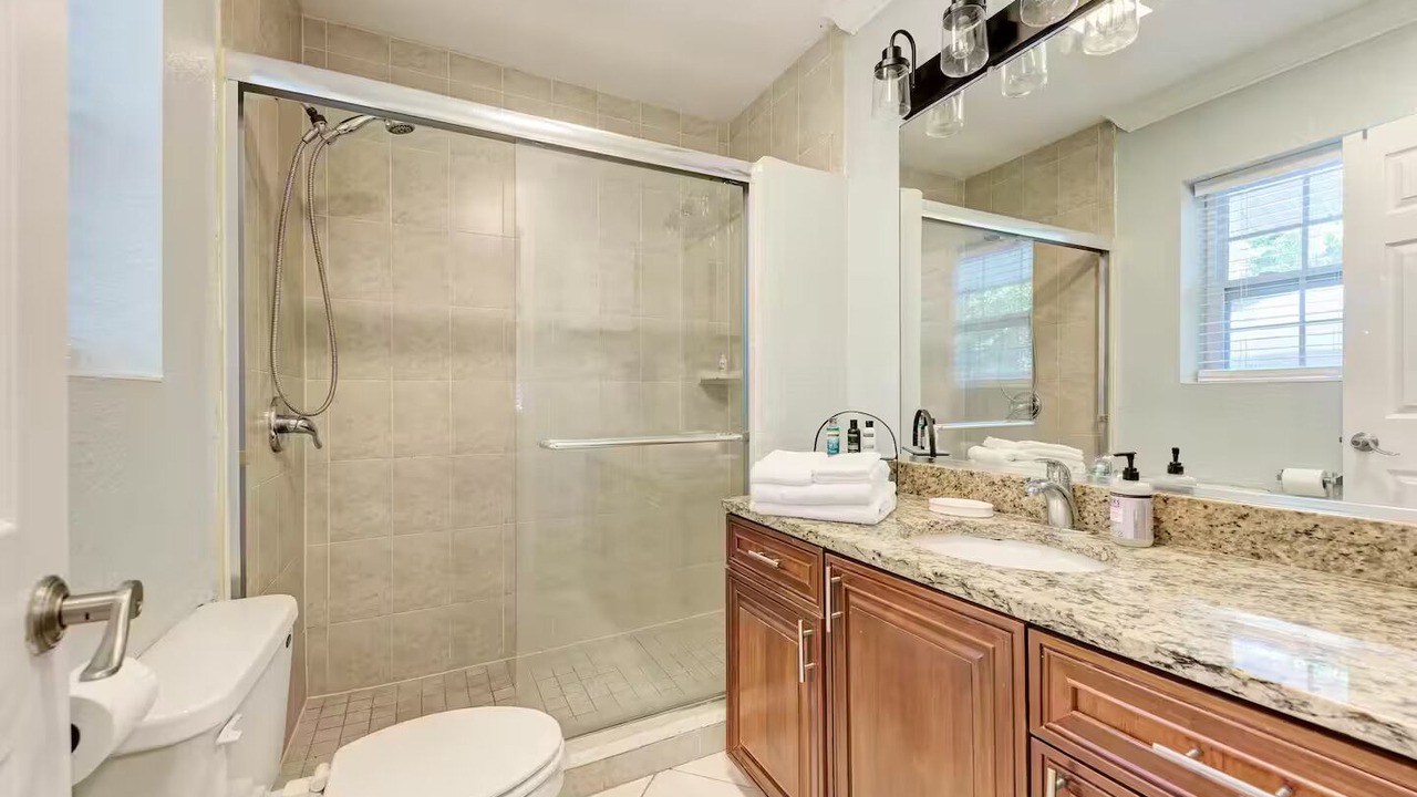Photo of Bathroom in Trailer Estates