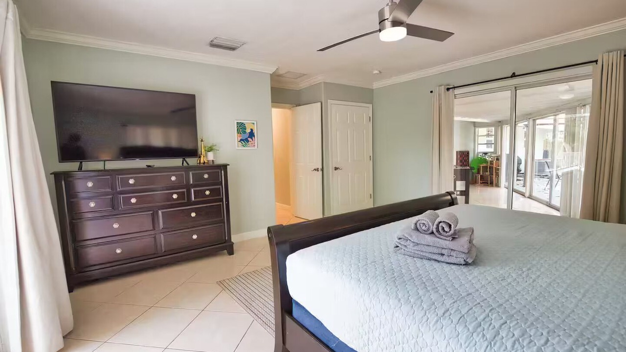 Photo of Bedroom in Trailer Estates