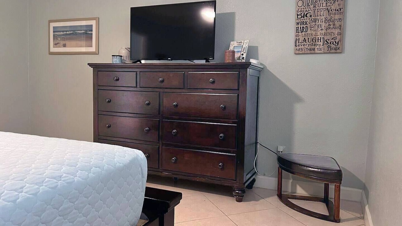 Photo of Bedroom in Trailer Estates