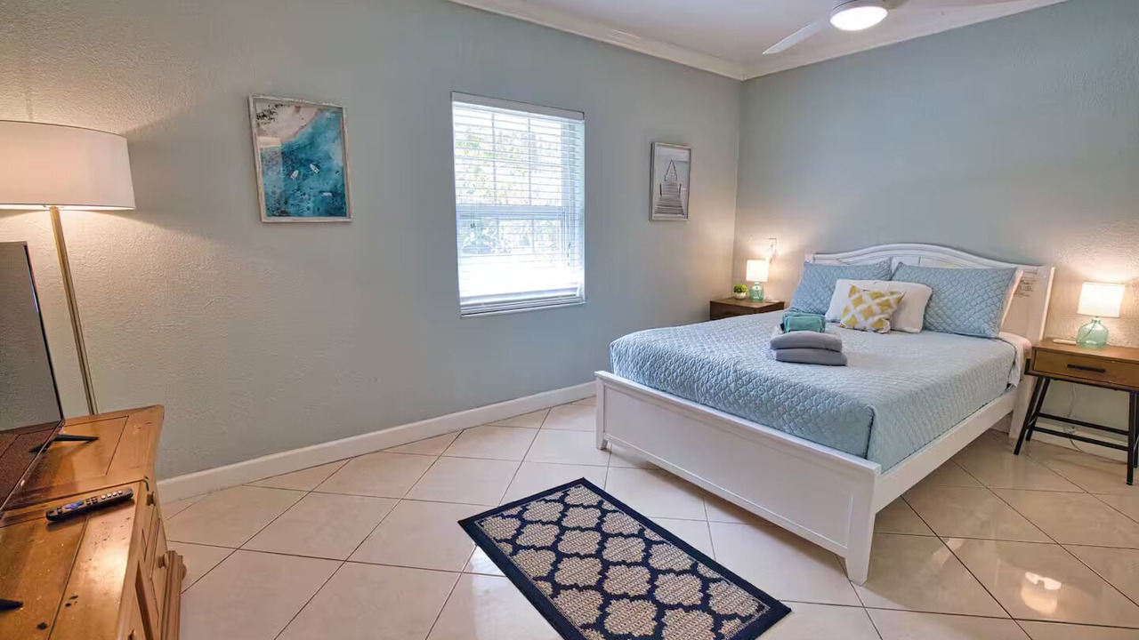 Photo of Bedroom in Trailer Estates