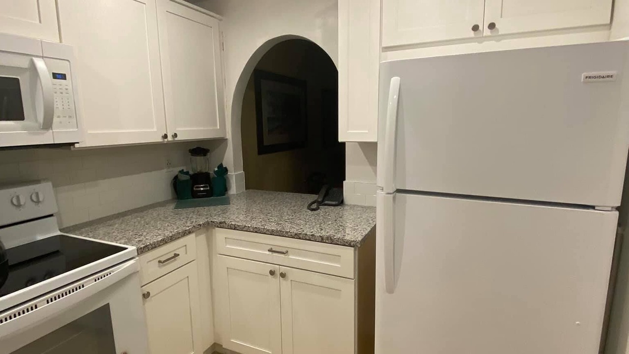 Photo of Kitchen in Hutchinson Island South