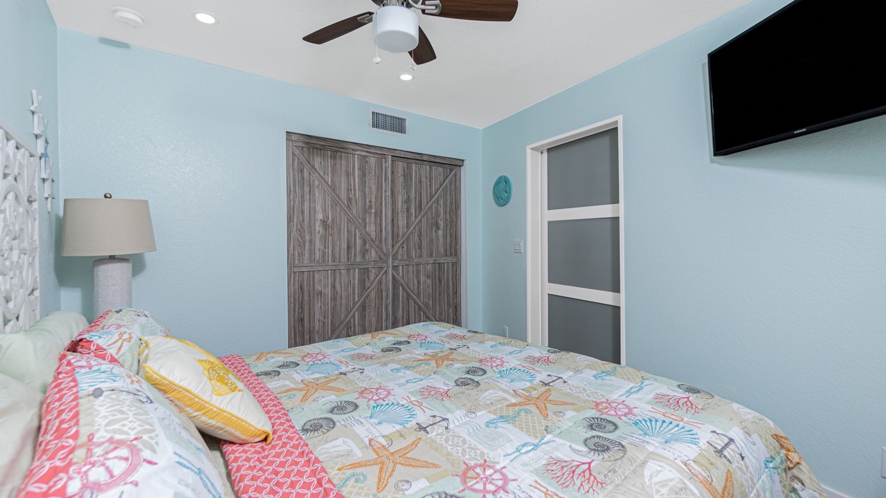 Photo of Bedroom in Englewood