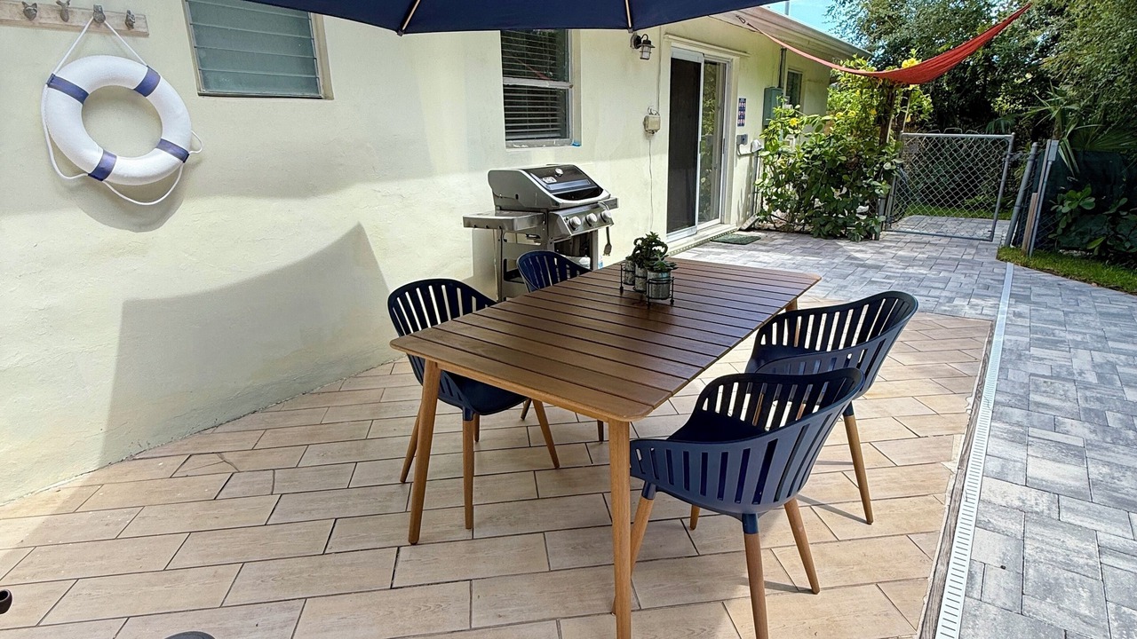 Photo of Outdoor in Old Naples