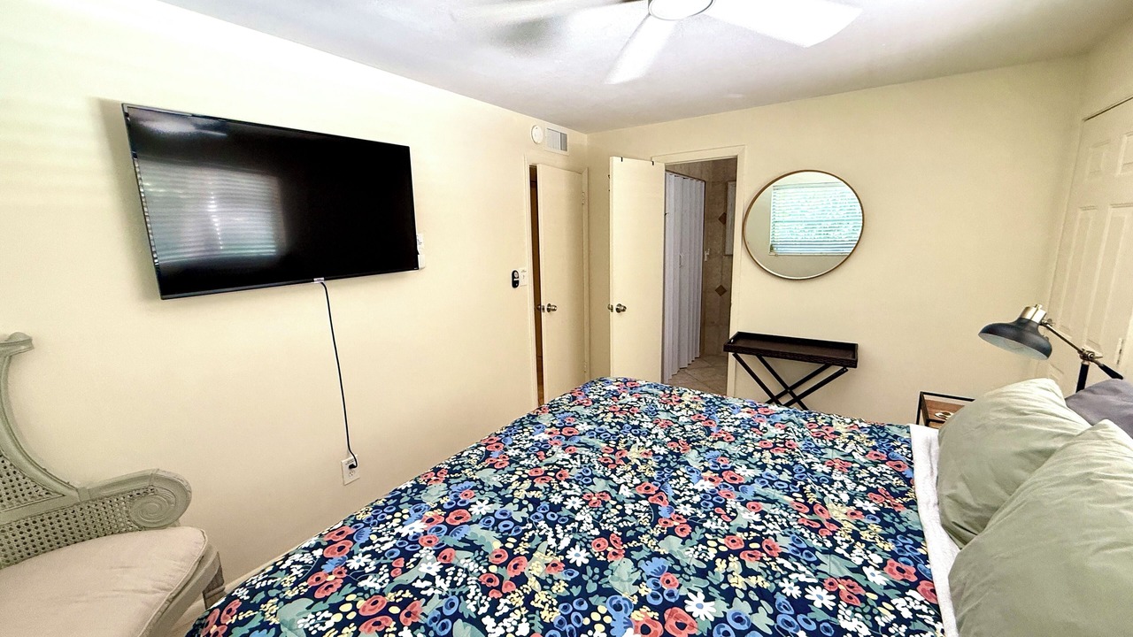 Photo of Bedroom in Old Naples