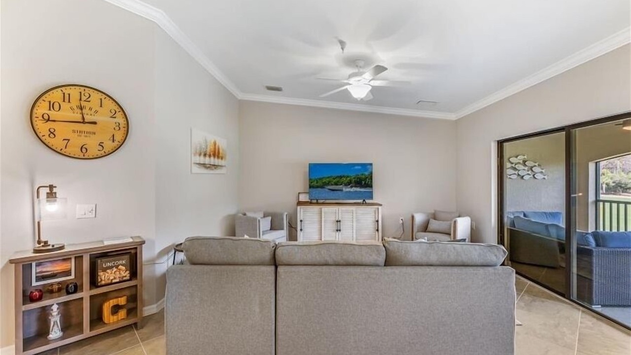 Photo of Bedroom in Naples