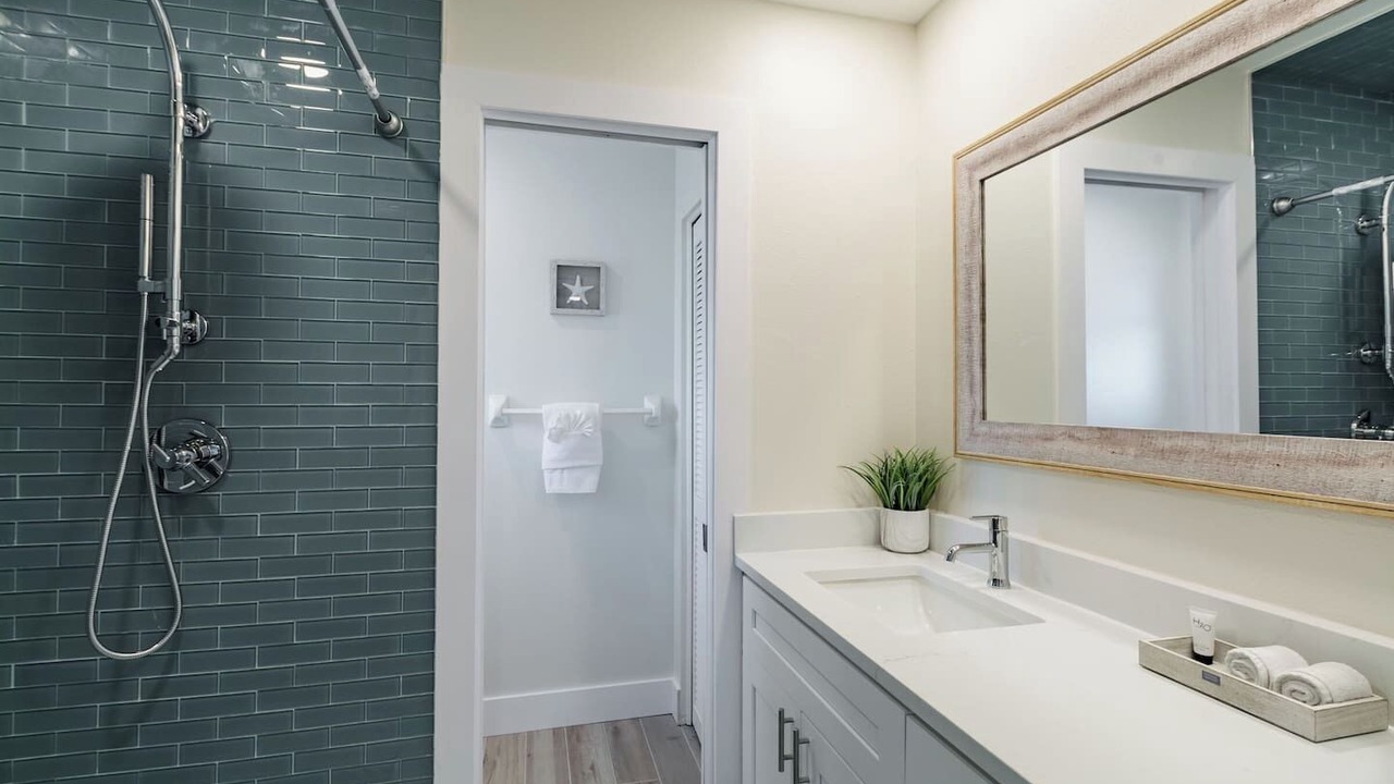 Photo of Bathroom in Holmes Beach