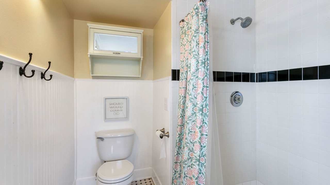 Photo of Bathroom in Old Northwood
