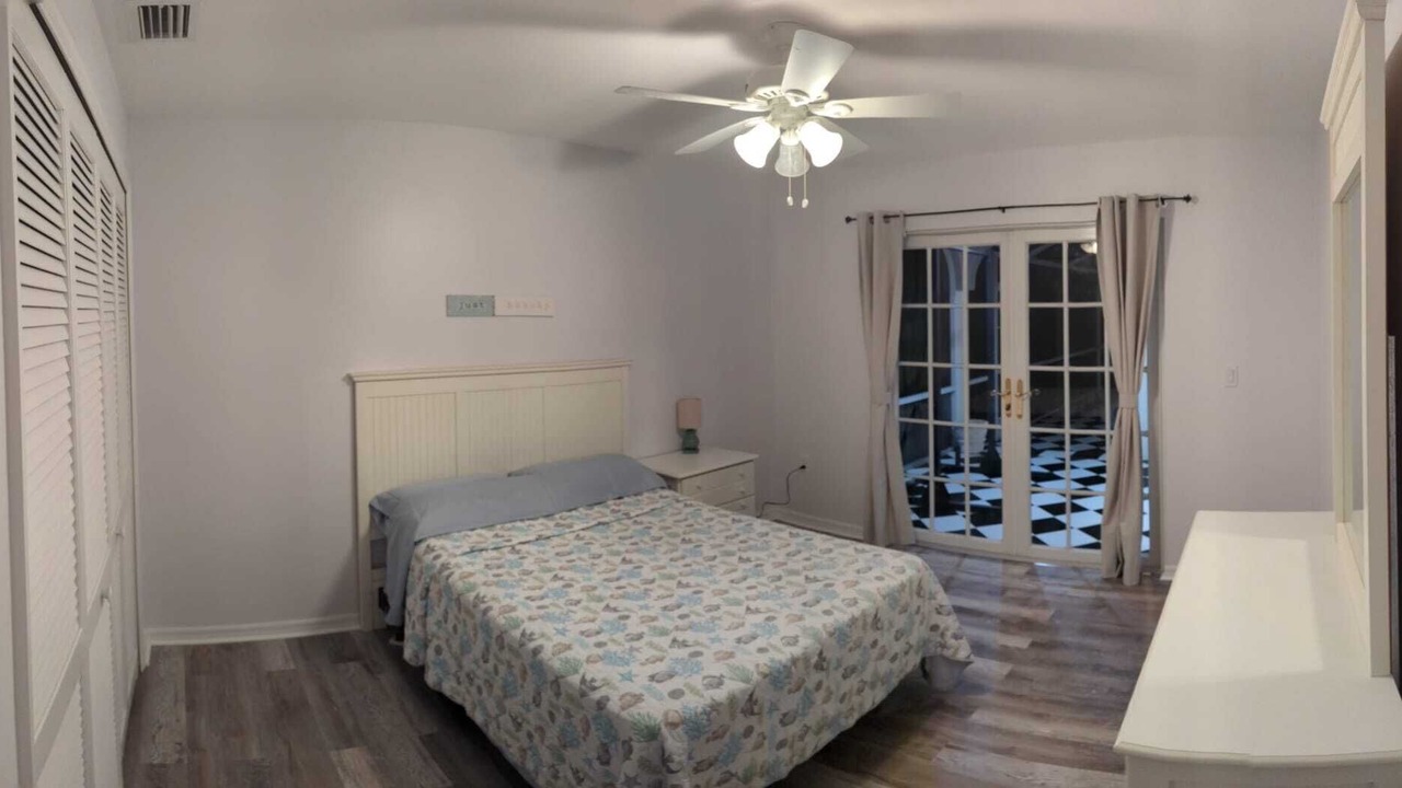 Photo of Bedroom in Joel