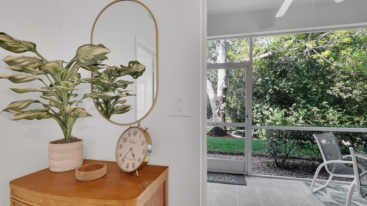 Photo of Bedroom in Bonita Shores